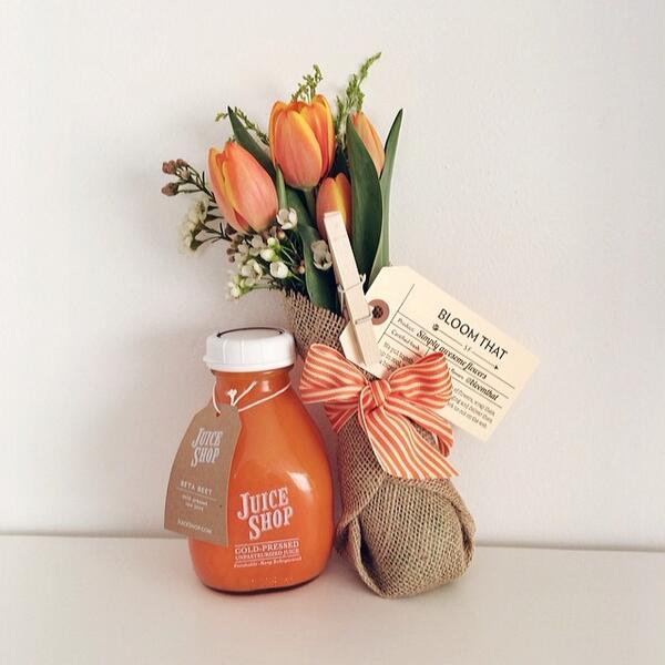 tablehopper's tweet photo. Also cute: MT @Sidecar Grab a ride w/ @emmadime’s #TastemakerTakeover car–get free @JuiceShopSF + @BloomThat bouquet! http://t.co/D7INW2V4VP