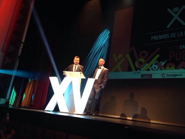 cervezasambar's tweet photo. Muy elegantes David Chapín y Sergio Falces, organizadores de los XV Premios de la Música Aragonesa #XVPMA http://t.co/wcMTQgkR8b