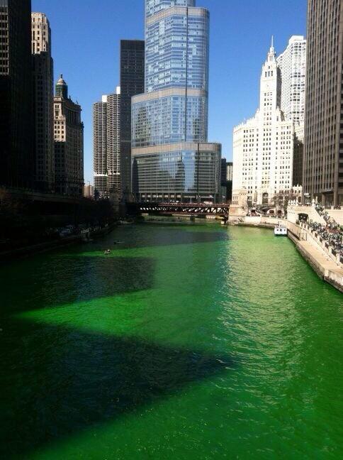 Jenny_Marie3's tweet image. Wishing I could see the river green again...#missingchicago