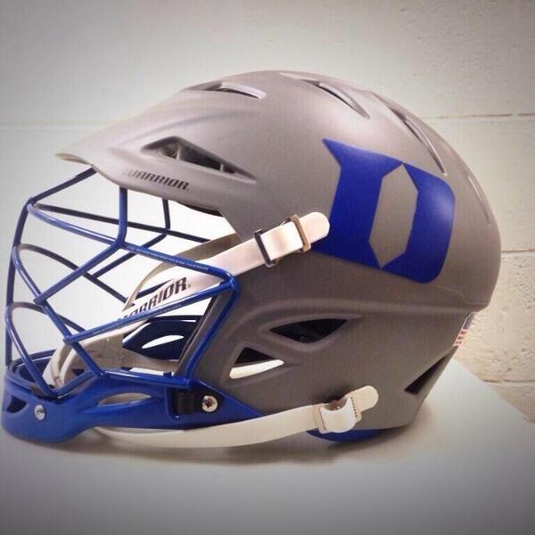 NicestUnis's tweet photo. Custom Duke Helmet http://t.co/UlgJE4trSU