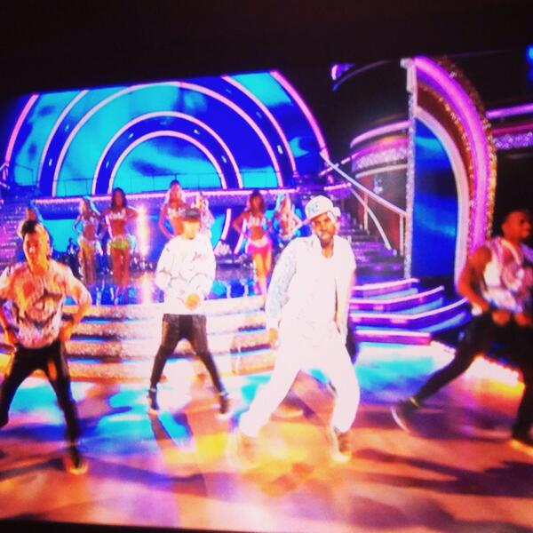 jasonderulo's tweet photo. SHAZAM 2nite's performance of #TalkDirty for a chance 2 win a trip to come hang w/ me @ my album release party! #DWTS http://t.co/cOwegS7COx