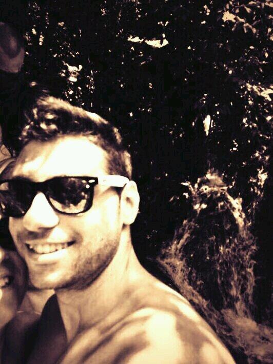 saribiri28's tweet photo. Queriendote cada dia muxo mas.k mas exo bixo malo???? @dr_dubbreak http://t.co/1dNxO6Y3D4