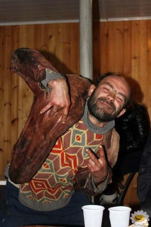 Chuckle_Pics's tweet photo. http://t.co/aU9MbL1dVH #Fails #Funny #FunnyGames #PracticalJokes #Santabanta http://t.co/1GDApcwOAs