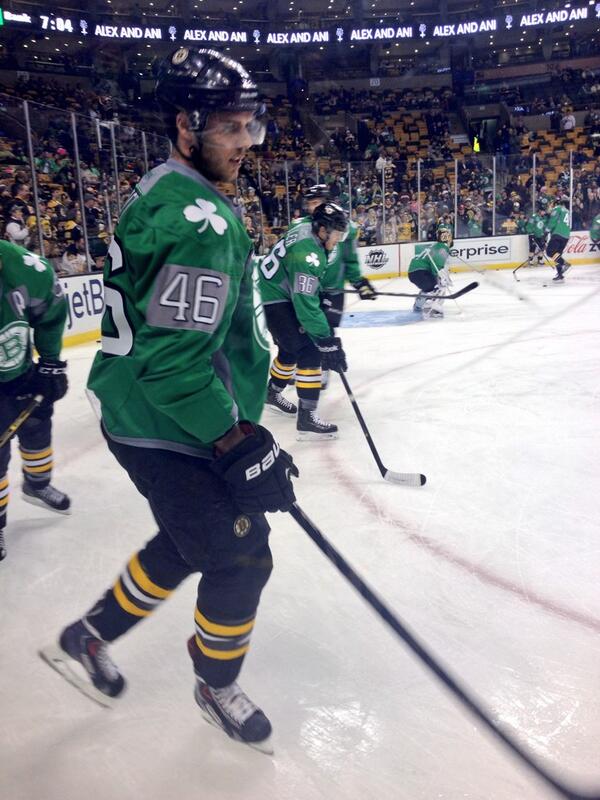 boston bruins warm up jersey