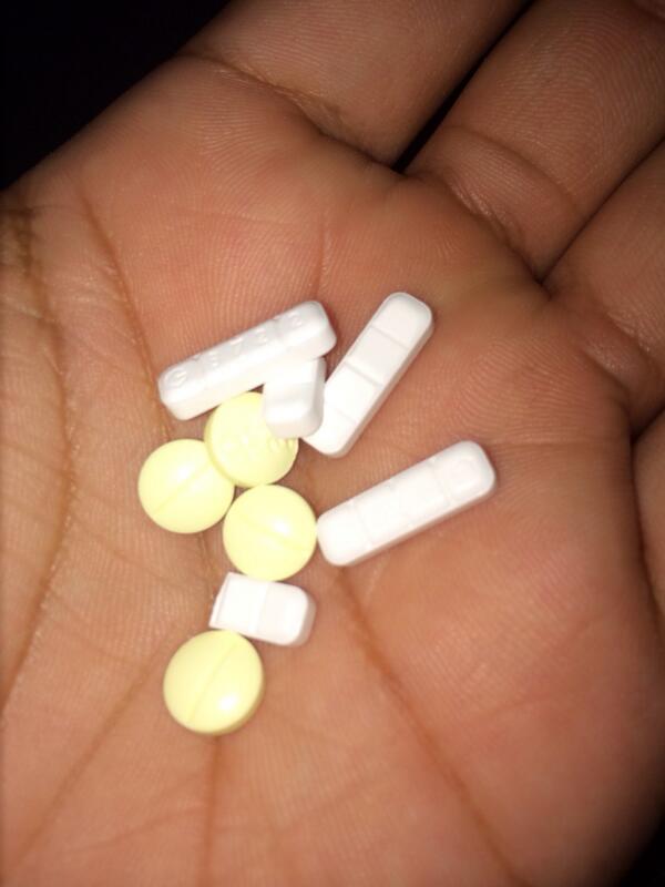 StonerNinjaa's tweet photo. Its gonna be a good day #bars http://t.co/Q3s3VlTxdW