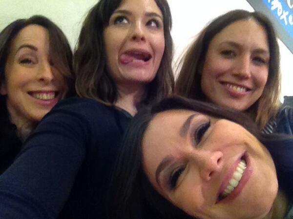 EricaRMetzger's tweet image. Getting silly with @grettamonahan @nikas66 @AbbieKozolchyk #CEWdemo