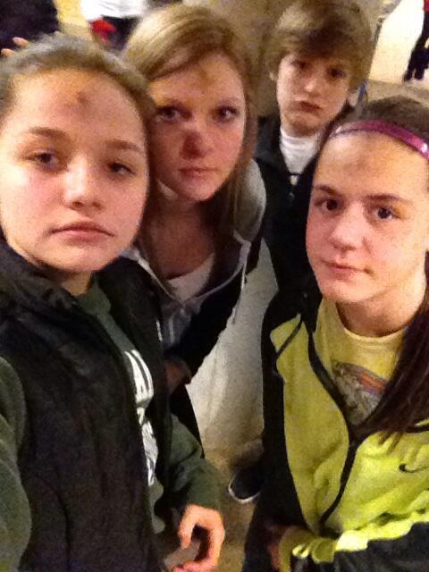 TylarAnnLint's tweet photo. Ash Wednesday. @RyleeAnnHolme @SheaOman http://t.co/gUbYKTyjBm