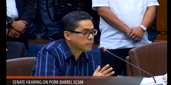 rapplerdotcom's tweet photo. What does the TRC do? Dennis Cunanan explains. WATCH #PorkProbe: http://t.co/zMGykXQ4RQ http://t.co/WWDa6EyEsq