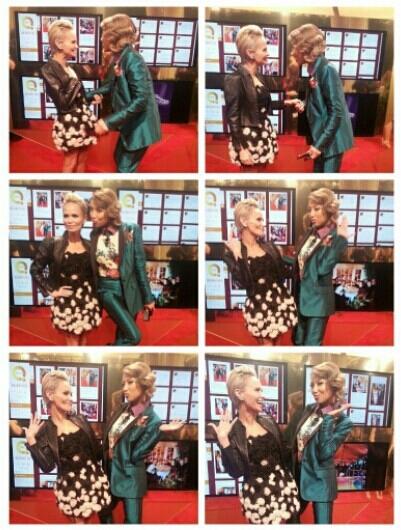 HenieReisinger's tweet photo. Gorgeous @KChenoweth w/ gorgeous @jeanniemai on the #QVCRedCarpet Hit RT if you agree how abso adorbs they are! @QVC http://t.co/ye8UzvvoEH