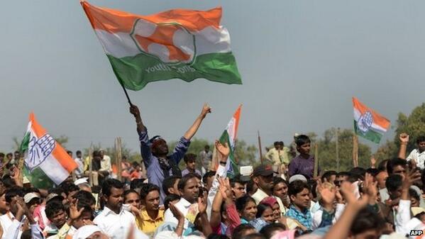 BBCNewsAsia's tweet photo. How do you hold the world's largest election? The lowdown on India's big vote http://t.co/hExNkwYLY4 http://t.co/4TCz3n9tKR