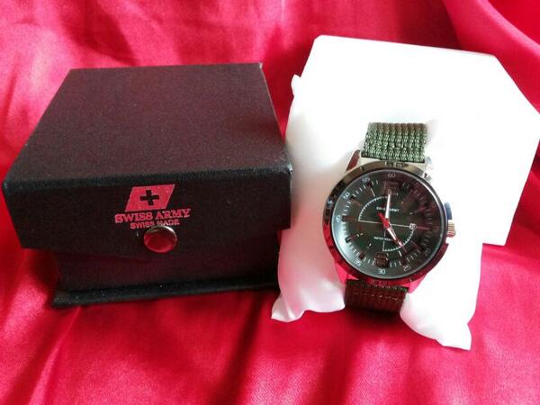 nine10shop's tweet photo. Swiss army canvas date IDR 68rb/pcs (inc. Box+baterai cadangan). Canvas. Army. 3,5cm #910New #CariProduk http://t.co/VYvNa541Fo