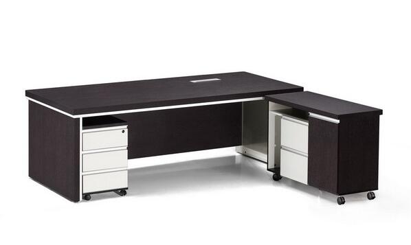 Cerico_design's tweet photo. L-shape office desk unit,The advantage is a #larger_usable_work_surface and storage #functional_solutions @VISI_Mag http://t.co/qPgnjsBdCe