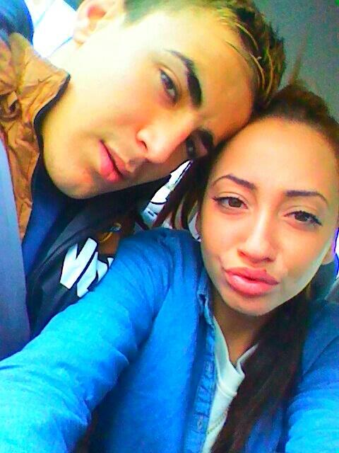 rubidepaves's tweet photo. El brillo de mis ojos, hoy,es por quererte http://t.co/nIJMWsOfyu