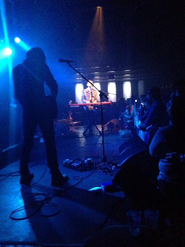 Pinard_val's tweet photo. Best show ever @WakeyWakey @JilletteJohnson @caseyshea MERCI http://t.co/mLeLZMSPqT