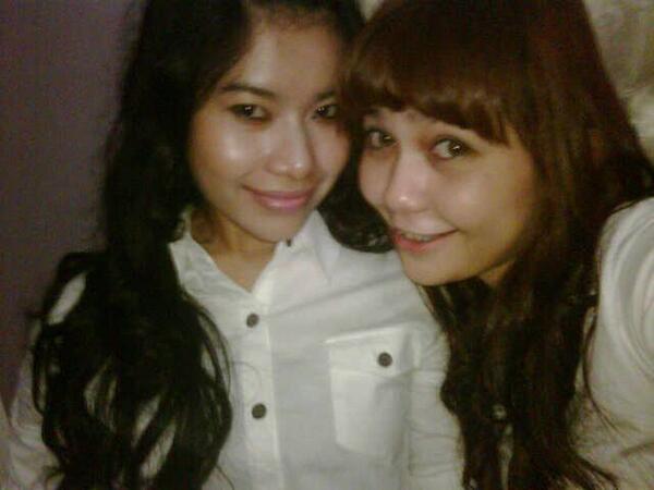 FayCiku's tweet photo. Kangen kmu http://t.co/DrTw3eFSCO