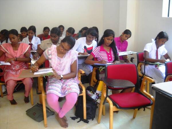 cpajaffna's tweet photo. art training workshop was conducted by #cpa for student in advanced level who are interested in arts on 22.02.2014 http://t.co/nS4LT4Ytoa