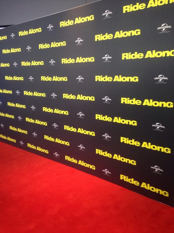 UniversalPicsAU's tweet photo. The media wall is ready for Kevins arrival at the Sydney Screening of #RideAlong @KevinHart4real #RideAlongWithKevin http://t.co/UHHypR5IQm