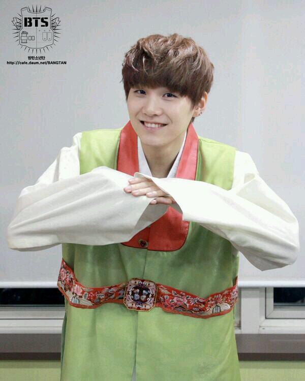crowndokys's tweet photo. #openfollow for rp http://t.co/Lv8aRz1DYi