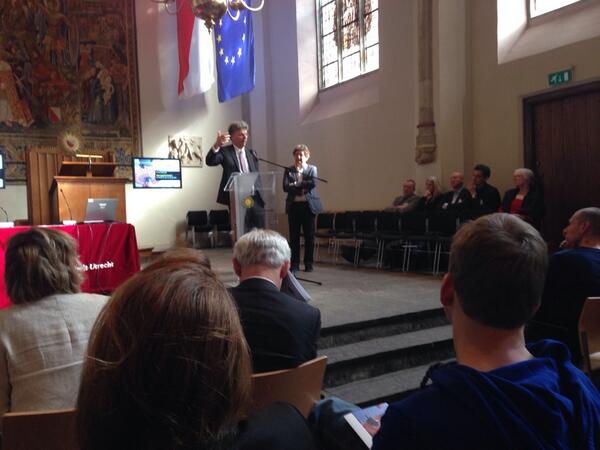 michellejansen8's tweet photo. #owp14 Peter van Lieshout: in NL hebben we geen leercultuur http://t.co/pbcPUmsDmy