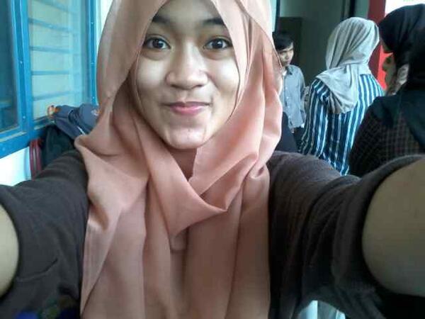 ayu_asmara's tweet photo. http://t.co/Qc56u7kliO