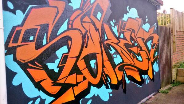 tuco_tuco's tweet photo. #soker #graffiti BOOOM ! love this piece #bristol http://t.co/XNayErWl88