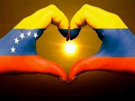 nakamartinez's tweet image. #Ruego Por un nuevo amanecer en #Vzla.....