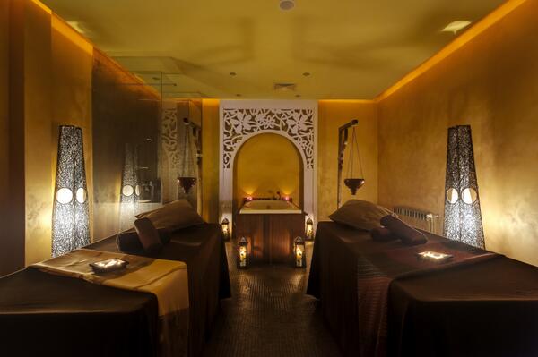 A #relaxing #massage in the Barceló Royal Beach Hotel. Looks good huh? Feels better! #Bulgaria bit.ly/Barceló_Royal_…
