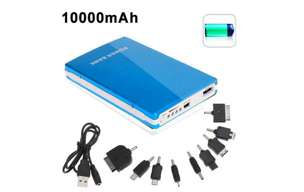Digitaleshopita's tweet photo. BATTERIA ESTERNA UNIVERSALE CON MULTI-CONNETTORI 10000 mAh: http://t.co/Tp7Cjmysl2 http://t.co/ETsZPclb2V