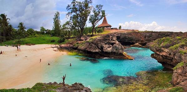 Keindahan Pantai Mandorak Nusa Tenggara Timur - AnekaNews.top