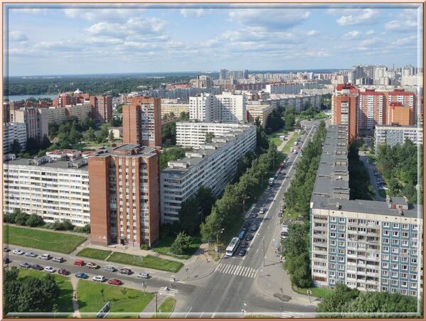 Калининская улица санкт петербург. Выборгский район (Санкт-Петербург). Улица Есенина Санкт-Петербург. Выборгский район Санкт-Петербурга улица Есенина. Калинский район Санкт Петербург.