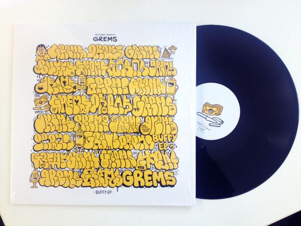 Le genre de vinyl à pécho. Buffy by <a href="/MIKIGREMS/">GREMS</a>