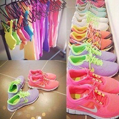 Hulahoopfit's tweet photo. ¿Qué vas a usar hoy a la hora de ejercitarte?  Hace mucho calor. http://t.co/xZKRqUbmYX