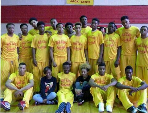 AJones23_'s tweet photo. Gameday , lets get it squad !
@JackYatesHoops http://t.co/fIFLCwcghI