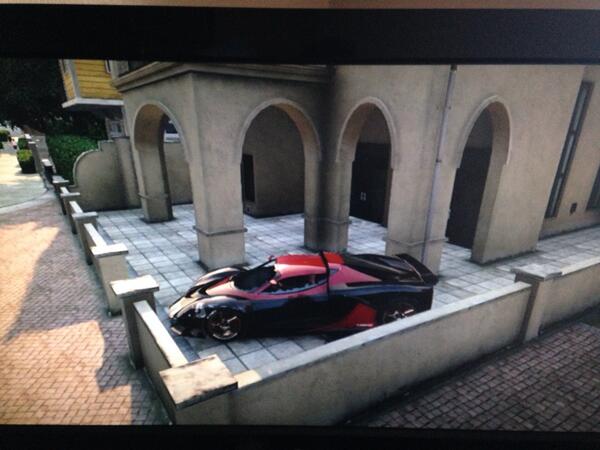 TheGTABase's tweet photo. #GTAproblems - getting your car stuck like this http://t.co/54fKw4UuBA