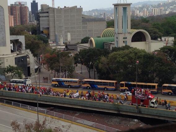 ReinaldoProfeta's tweet image. jajajajaja @lucho3008 "MULTITUDINARIA MARCHA ROJA!   #MaduroTraidorVzlaNoEsDeCuba"