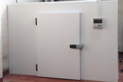 Check out our latest installation - a new replacement chiller cold store... koolit.co.uk/recentwork/for…