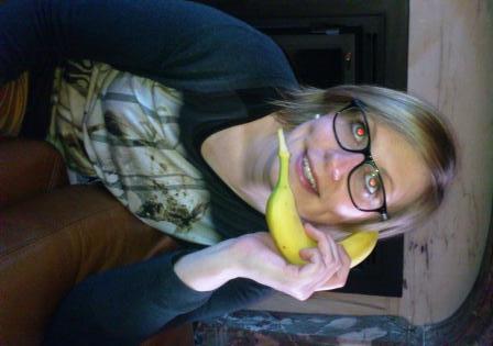 delpetito's tweet photo. Bananallo??? #mycrazyphone @MobistarNL http://t.co/SAlXPr8wZQ