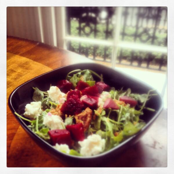WickliffeHouse's tweet photo. One of our Specials Today is Local Beet &amp; Arugula Side Salad with Goat Cheese, Pecan Granola and Sherry Vinaigrette http://t.co/bVNV5KuKvQ