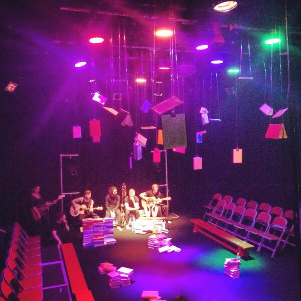 ells214's tweet image. 3rd show down, 8 to go! @HalfMoonTheatre #colour #tya #bruford