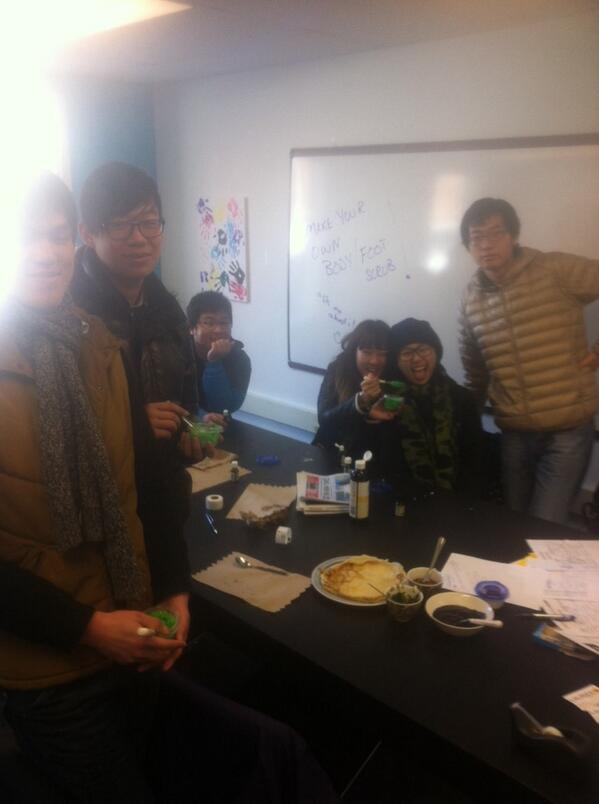Making bath sugars from scratch. Check us out @SunsetSpiceGirl @WLUAboriginal @laurierunews