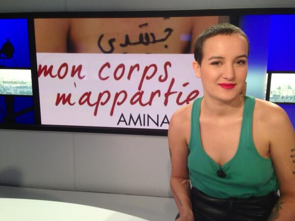 TV5MONDE's tweet image. &quot;Je continue mon combat pour les femmes arabes&quot; La tunisienne #Amina #Sboui sur le plateau de #linvité