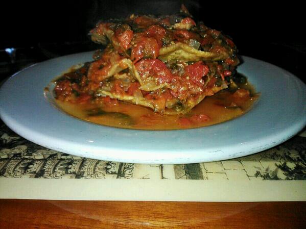 LeLahTho's tweet photo. ¡Los invitamos a que vengan a probar este delicioso pan de cazón! http://t.co/nY2HmivsQL