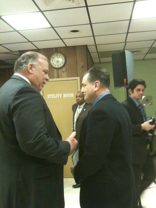 DesireeNJTV's tweet photo. @NJSenatePres is in Linden continuing his Sandy Bill of Rights tour. http://t.co/uqPM8WI3Gt