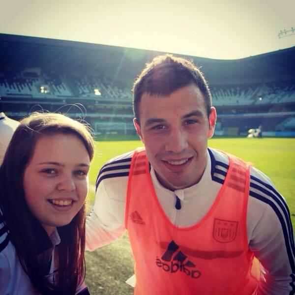 RhaniVanLaere's tweet photo. @MilivojevicL thank you for the pic #so #happy #😘 http://t.co/XORlWHrYUv