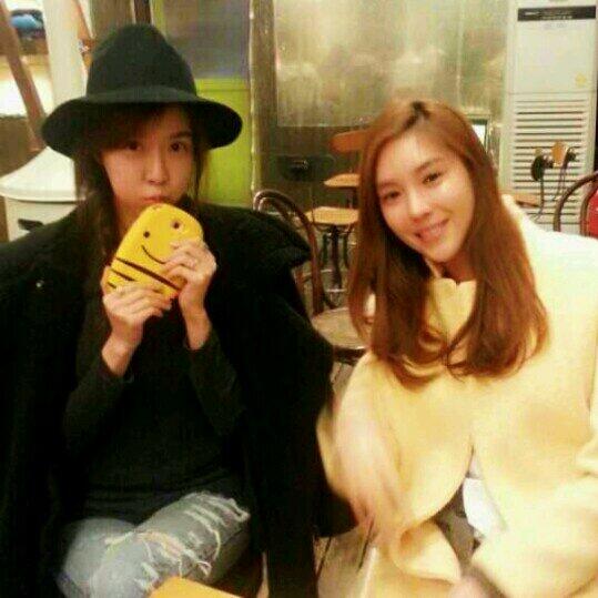 이뿌니 지선이랑 홍대홍대!!♥♥