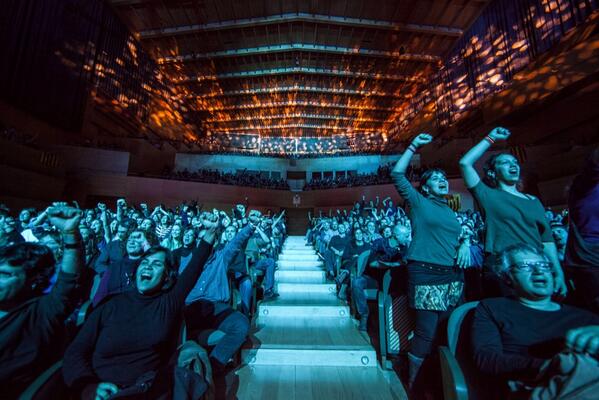 Un ambient espectacular ahir a <a href="/lauditori/">L'Auditori deBarcelona</a> de Barcelona. I ara, tot a punt per al segon. #seguirem