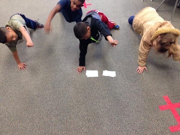 MisseyRodriguez's tweet photo. Building strong readers by reading and spelling sight words.  Push-up for consonants Spider-Man for vowels. http://t.co/s3xQLyGfom