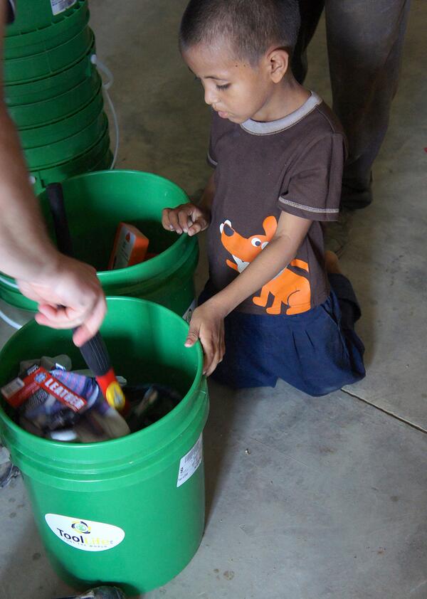 ToolLife_org's tweet photo. Our Honduras partner, Ty, is headed down 2 Mt Olivas w/ new ToolLife toolkit 4 the orphanage and village! GoTy go! http://t.co/Zf7j8sRTZq