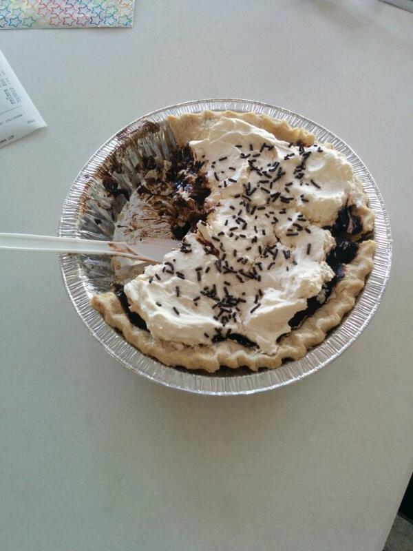 juliandeange's tweet image. &quot;Pi&quot; for a true math student. #AdvancedFunctions #Data #Calculus #HEdleyCrazyFoRYou