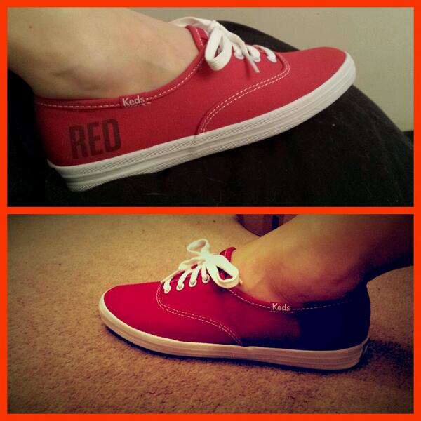 Lil_Miss_May's tweet photo. Love my new Keds!! @taylorswift13 http://t.co/jX9ZdVldkq